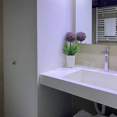 Appartement Y Habitacions Entre Volcans *