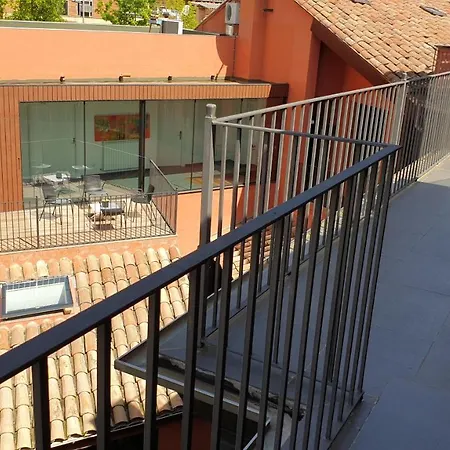 Apartamento Y Habitacions Entre Volcans
