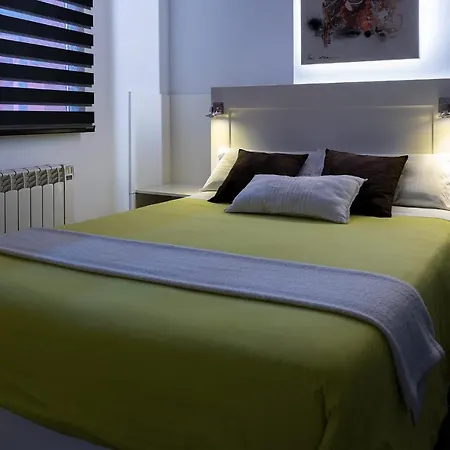 Apartamento Y Habitacions Entre Volcans *