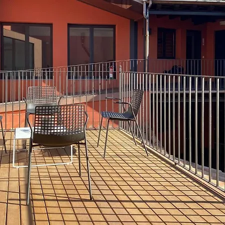 Apartamento Y Habitacions Entre Volcans *