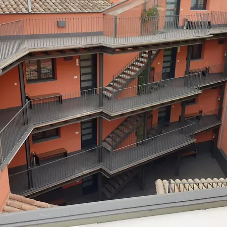 Apartamento Y Habitacions Entre Volcans