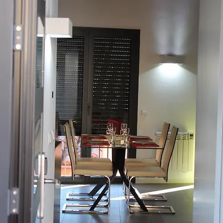 Apartamento Y Habitacions Entre Volcans