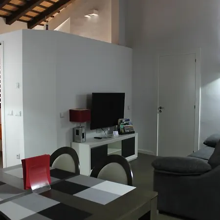 Y Habitacions Entre Volcans Apartamento *