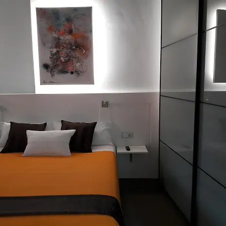 Y Habitacions Entre Volcans Apartamento *
